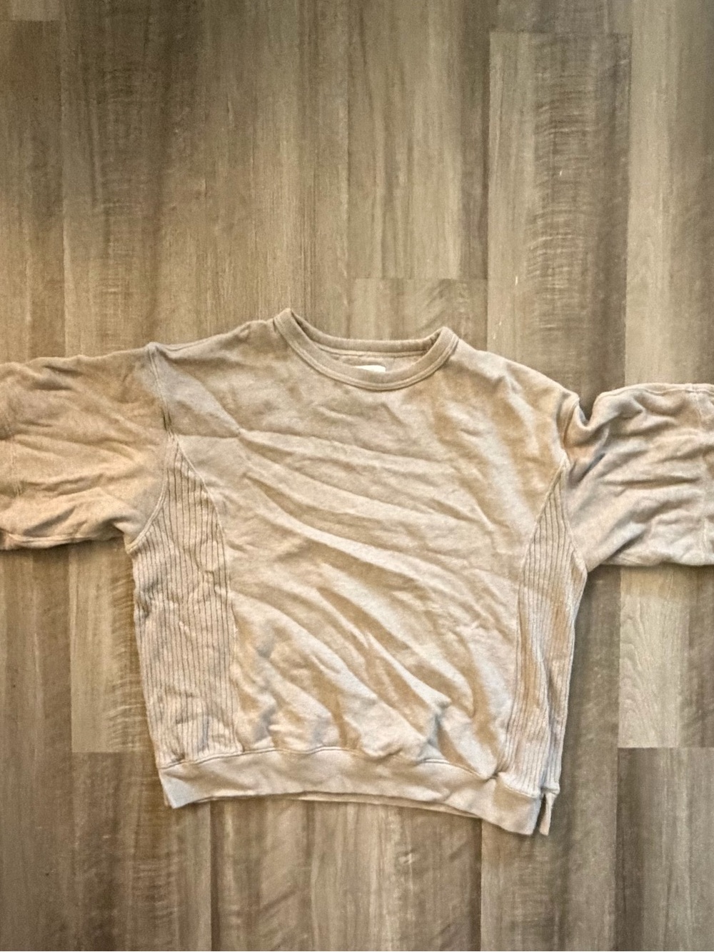EUC aerie Light Beige Crewneck Sweatshirt